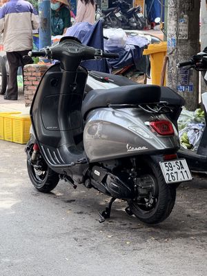 vespa 125cc đời 2020odo15km có sẳn sinhan hậu 2025. Mua bán Xe máy tại Quận Bình Thạnh Tp Hồ Chí Minh được đăng bởi dũng tiến