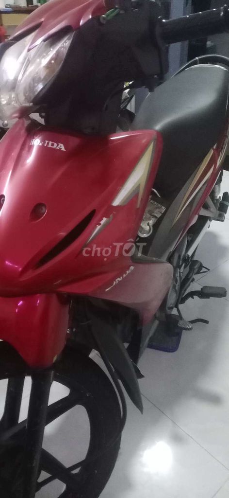 Xe máy êm zin chính chủ. Mua bán Xe máy tại Huyện Bình Chánh Tp Hồ Chí Minh được đăng bởi Nguyễn  lợi  hình 3