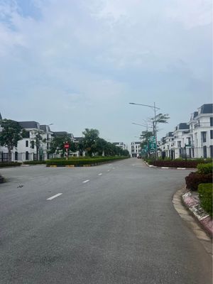 Villa 324 m² · Xã Mê Linh