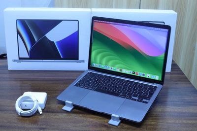 MACBOOK PRO 13" 2019,2020 Văn phòng, Pin cao. Mua bán Laptop tại Quận 10 Tp Hồ Chí Minh được đăng bởi PT Store MacbookGiaRe