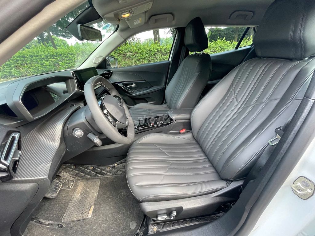 Peugeot 2008 2022 GT Line 1.2 AT - 50000 km. Mua bán Ô tô tại Quận Bắc Từ Liêm Hà Nội được đăng bởi An Phát AUTO hình 9