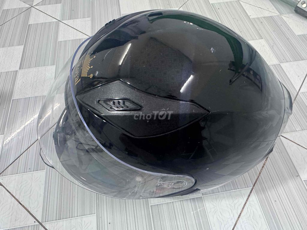 Nón fullface Royal M138B còn mới 98%. Mua bán Phụ tùng xe tại Huyện Gò Dầu Tây Ninh được đăng bởi Nghiêm Đình Thắng hình 4