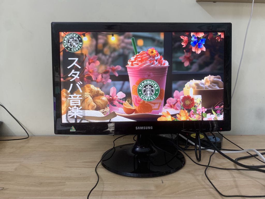 Thanh lý lại màn Samsung 20inch