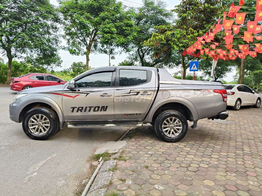 Mitsubishi Triton 2016 4x4 AT - 120000 km. Mua bán Ô tô tại Huyện Thanh Trì Hà Nội được đăng bởi Chuyên mua bán xe Bán Tải Lướt  hình 6