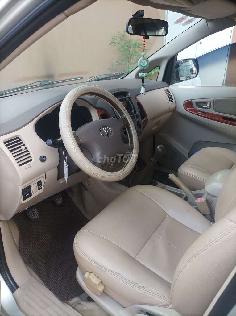 Toyota Innova G, двигатель оригинал