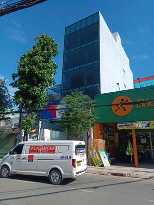 Townhouse 210 m² · 11 bed · Đường Nguyễn Văn Khối