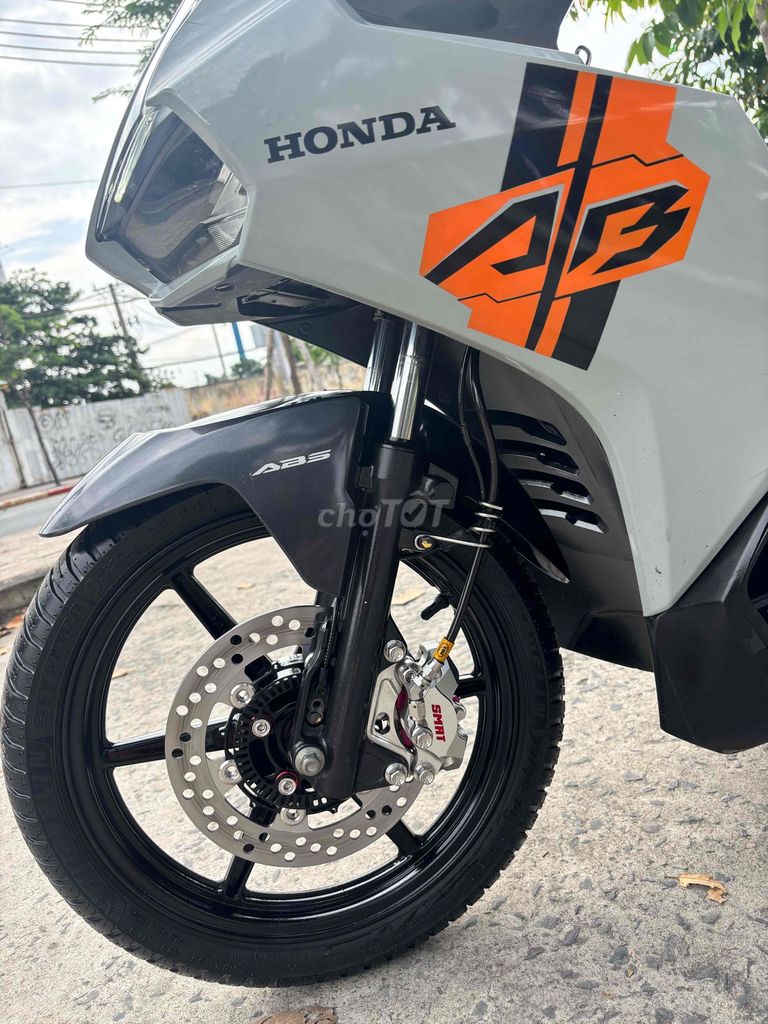 AB 150 ABS Trái 62zz Full Kiểng Kín Xe Chính Chủ. Mua bán Xe máy tại Quận Bình Thạnh Tp Hồ Chí Minh được đăng bởi Mai văn giang hình 4