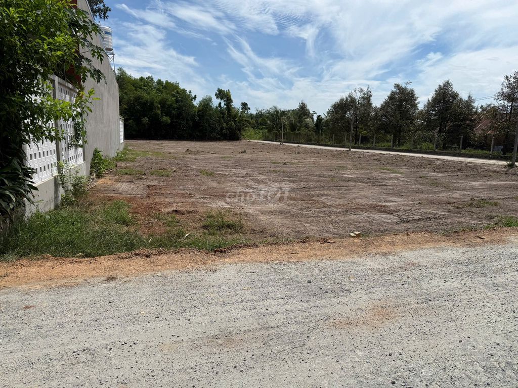 ĐẤT RẺ ĐẤT RẺ ANH CHỊ ƠI 175m2 CHỈ 780 TRIỆU SAU KCN PHƯỚC ĐÔNG THÔI