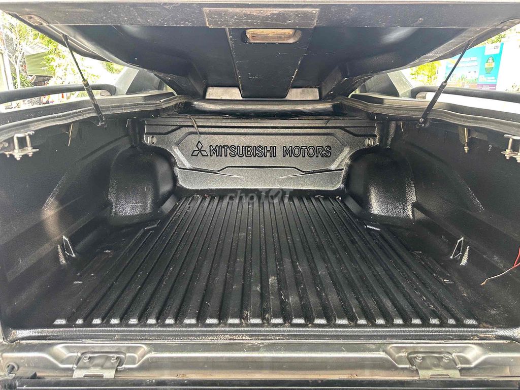 Mitsubishi Triton 2017 2 cầu. Mua bán Ô tô tại Quận Hà Đông Hà Nội được đăng bởi Hiệp Xoăn Hà Đông hình 11