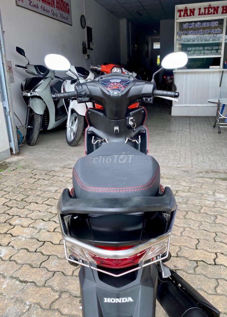 Honda Wave RSX Fi 2024 Siêu lướt 6.000Km. Mua bán Xe máy tại Quận Ninh Kiều Cần Thơ được đăng bởi Xe Máy TÂN LIÊN HƯNG 1 91B hình 8
