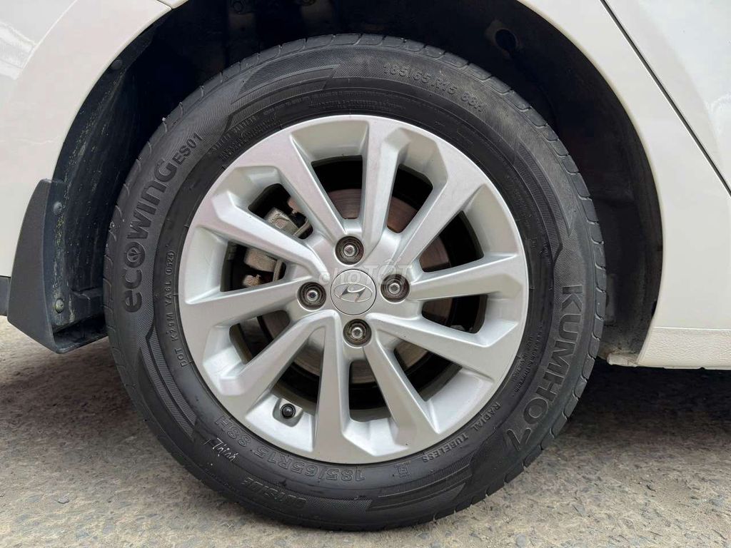 Hyundai Accent 2021 STD 1.4AT,màu trắng,69.000 km. Mua bán Ô tô tại Quận Bình Tân Tp Hồ Chí Minh được đăng bởi Son Do hình 17