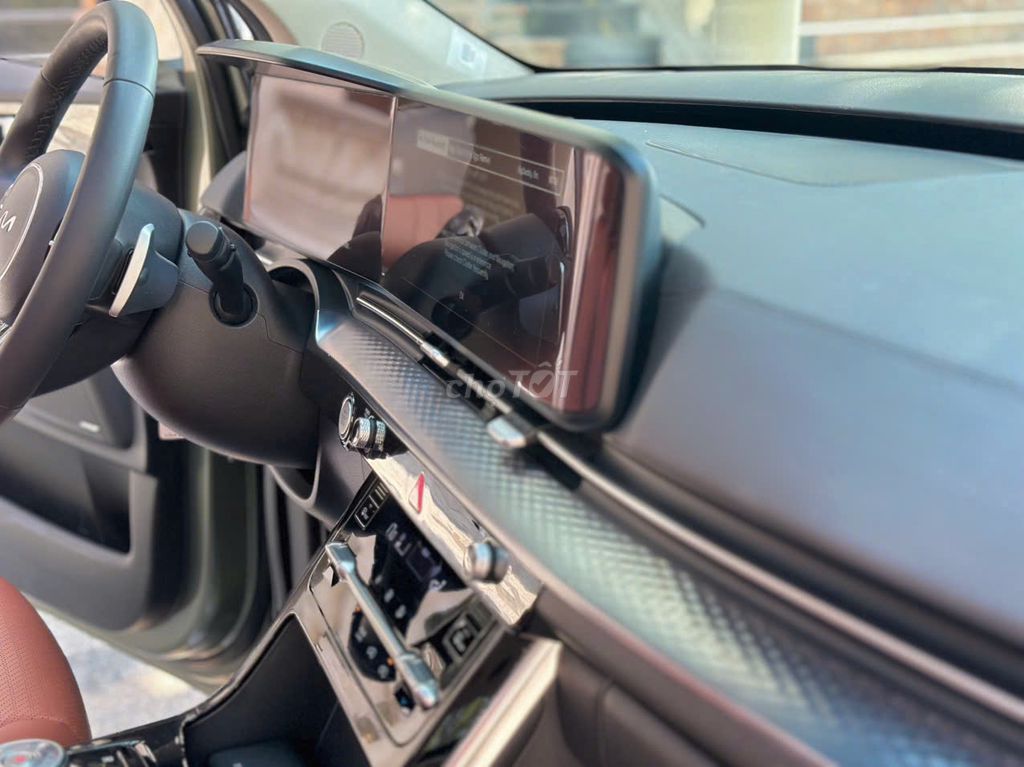 KIA Carnival 2023 2.2 Signature. Mua bán Ô tô tại Thành phố Thủ Đức Tp Hồ Chí Minh được đăng bởi Bùi Nhu Quỳnh hình 3