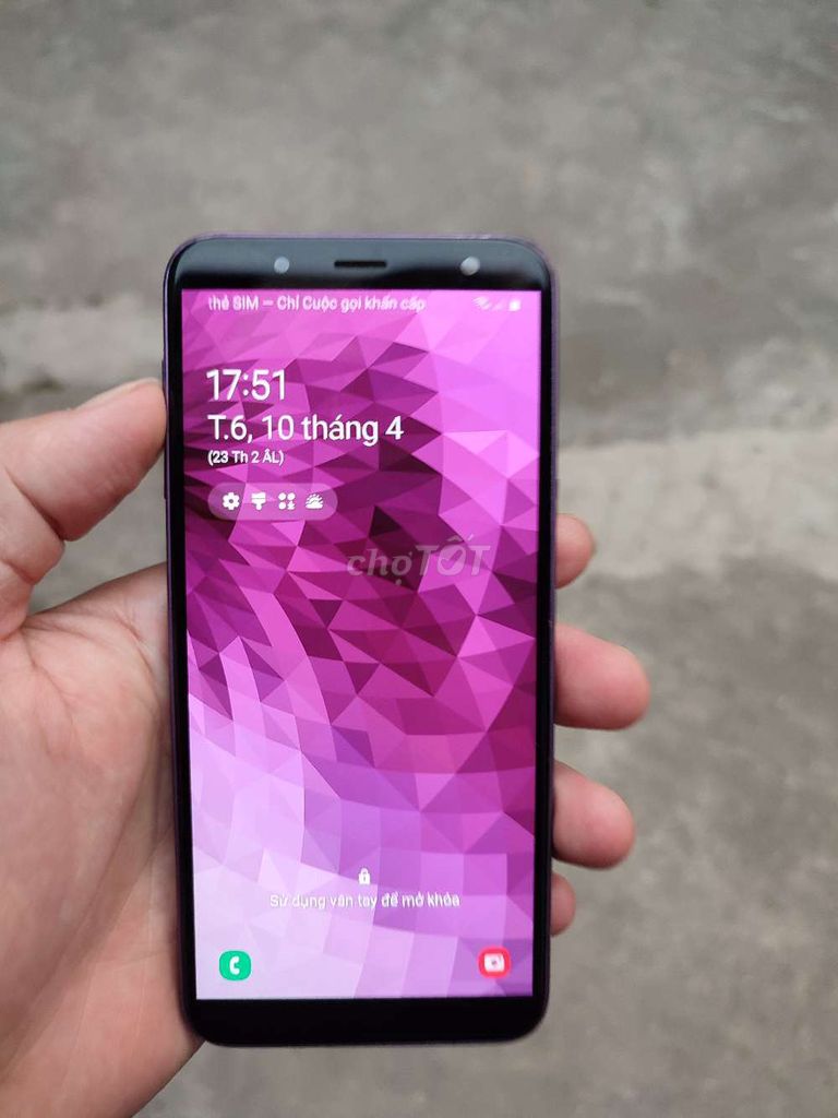 Samsung Galaxy J6 Tím 2 sim, máy khá đẹp pin khoẻ. Mua bán Điện thoại tại Quận Bắc Từ Liêm Hà Nội được đăng bởi Phúc Lộc hình 1