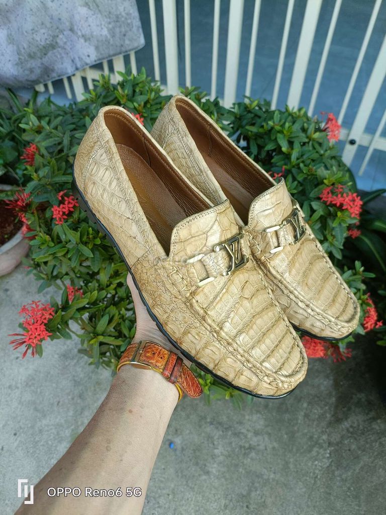Giày lười nam da cá sấu size 43 và 39. Mua bán Giày dép tại Huyện An Phú An Giang được đăng bởi THẮNG ĐỒ DA hình 1