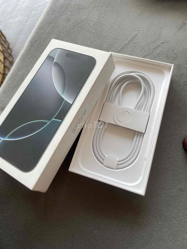Cáp sạc Apple iPhone 16 Pro Max. Mua bán Phụ kiện (Màn hình, Chuột...) tại Huyện Bình Lục Hà Nam được đăng bởi Khắc Nghĩa đồ chơi độc lạ hình 1