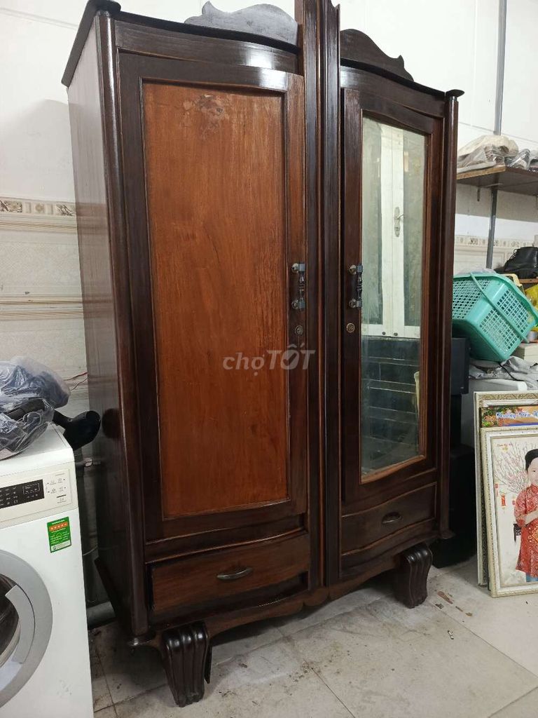 tủ gỗ xưa. Mua bán Tủ, kệ gia đình tại Quận 4 Tp Hồ Chí Minh được đăng bởi nguyễn an hình 1