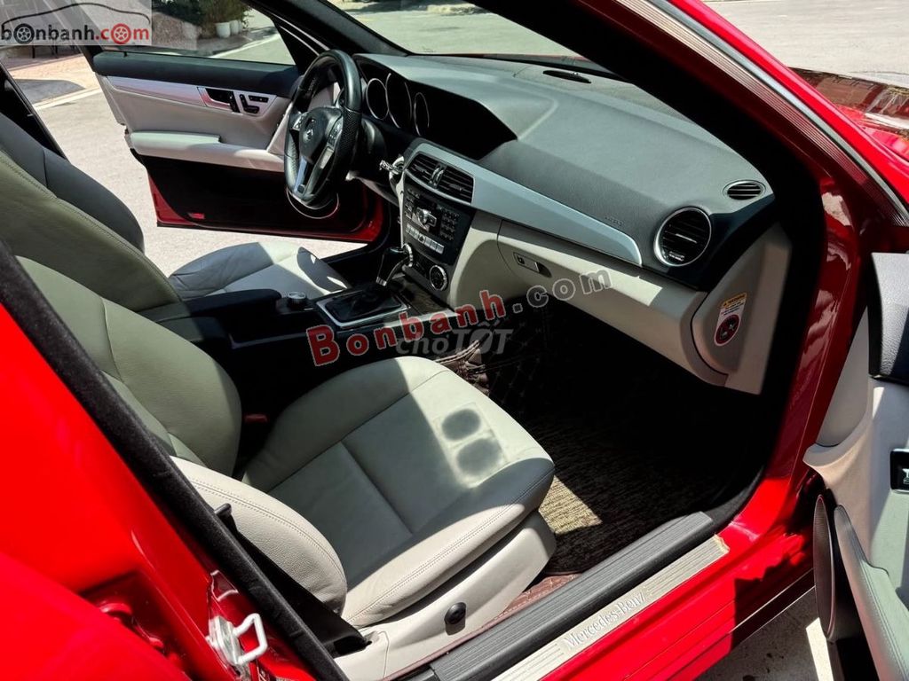 Mercedes Benz C300 AMG 2012. Mua bán Ô tô tại Huyện M'Đrắk Đắk Lắk được đăng bởi Huy Đặng hình 4