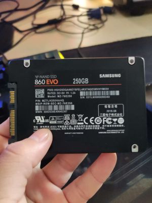 Ổ cứng Ssd samsung 250G