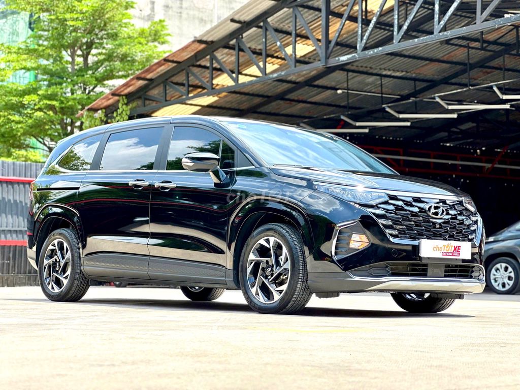 Hyundai Custin 2023 2.0T PREMIUM 6364 km siêu lướt