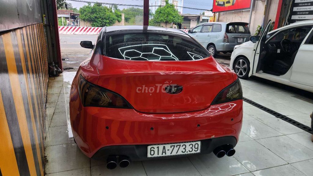 huynhdai Gennessis ( AT),  thể thao 2 cửa. Mua bán Ô tô tại Thành phố Thủ Dầu Một Bình Dương được đăng bởi Nguyễn Gia Bình Dương hình 5