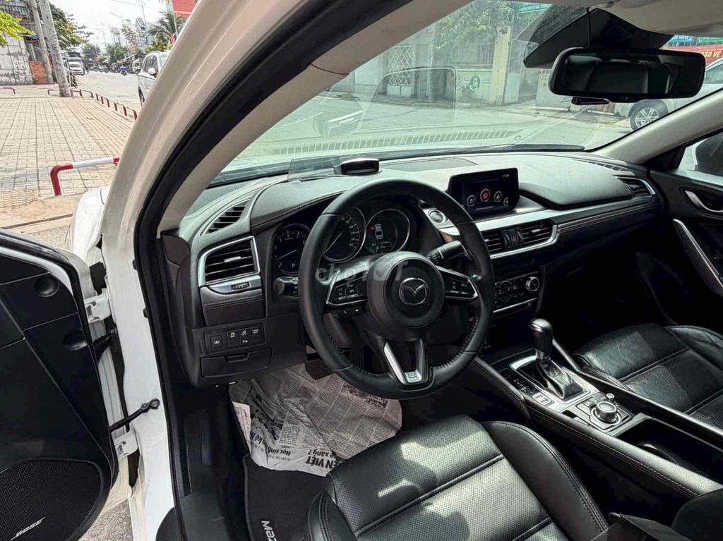 Mazda 6 2018 Premium Sang trọng đẳng cấp. Mua bán Ô tô tại Quận 12 Tp Hồ Chí Minh được đăng bởi A Quý hình 5