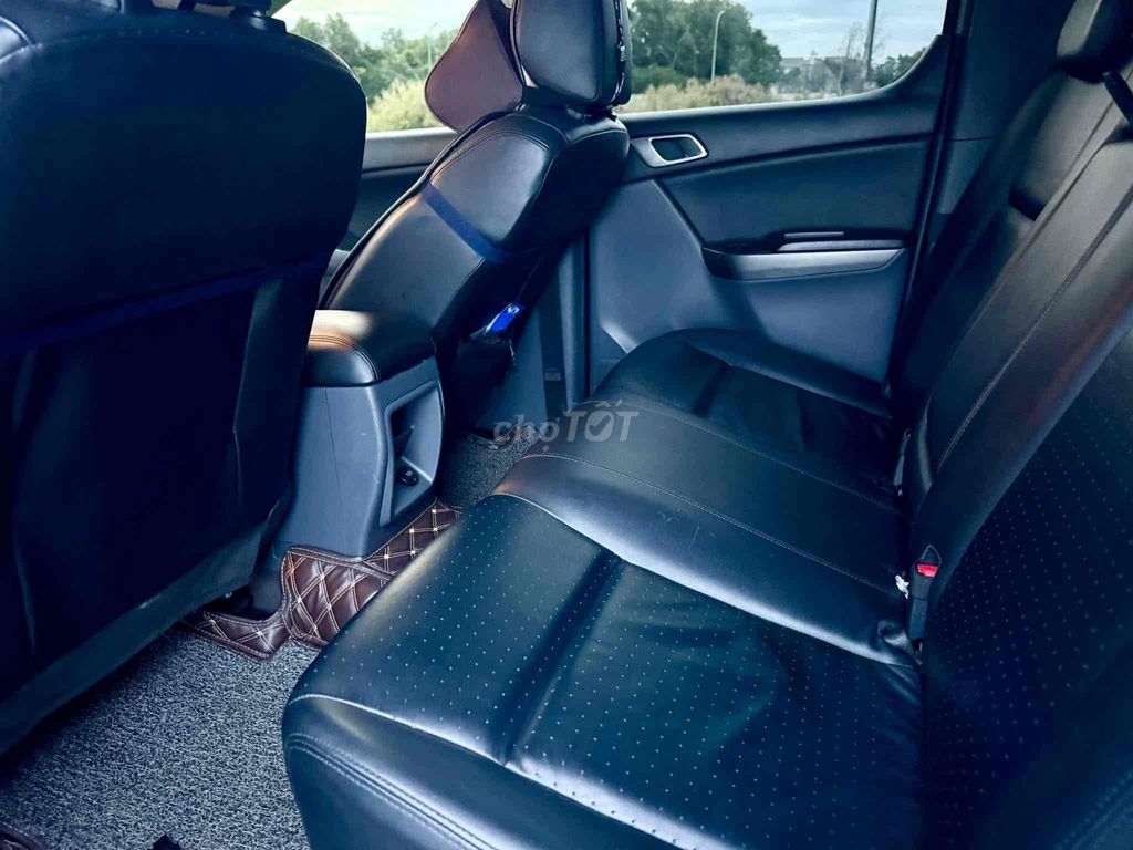 Mazda BT 50 2017 2.2L 4x2 AT - 98000 km. Mua bán Ô tô tại Thành phố Thủ Đức Tp Hồ Chí Minh được đăng bởi Nhut hình 7