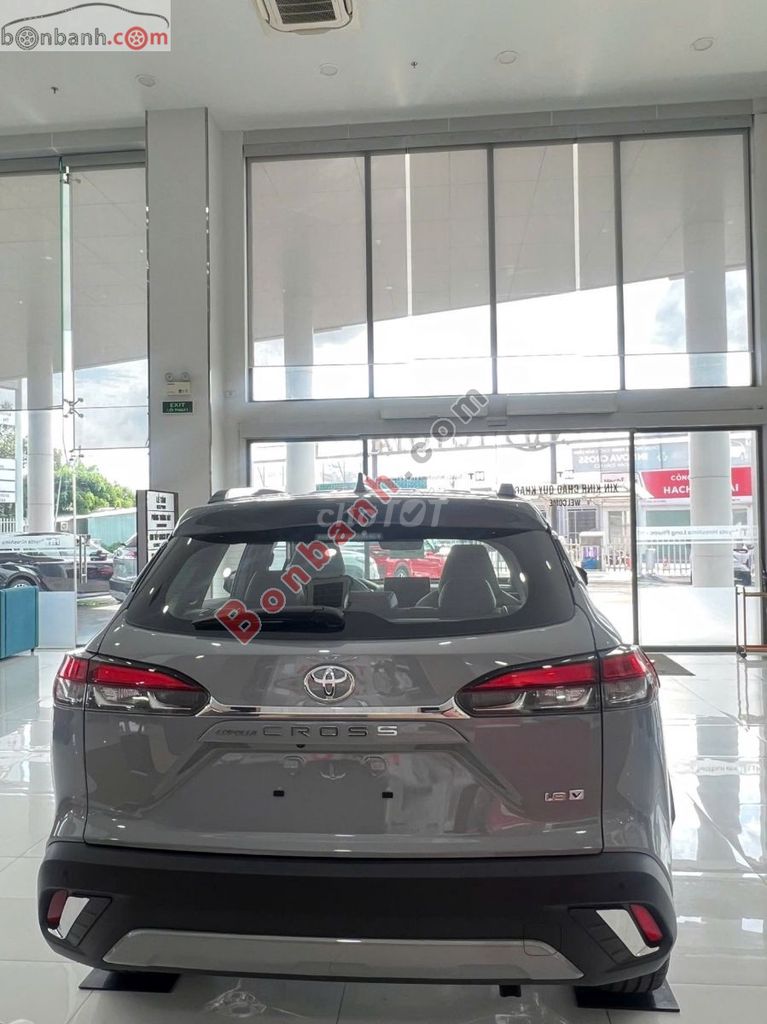 Toyota Corolla Cross 1.8V 2025 - 760 Triệu. Mua bán Ô tô tại Thành phố Thủ Đức Tp Hồ Chí Minh được đăng bởi Thảo Ly Suối Tiên Ford hình 4