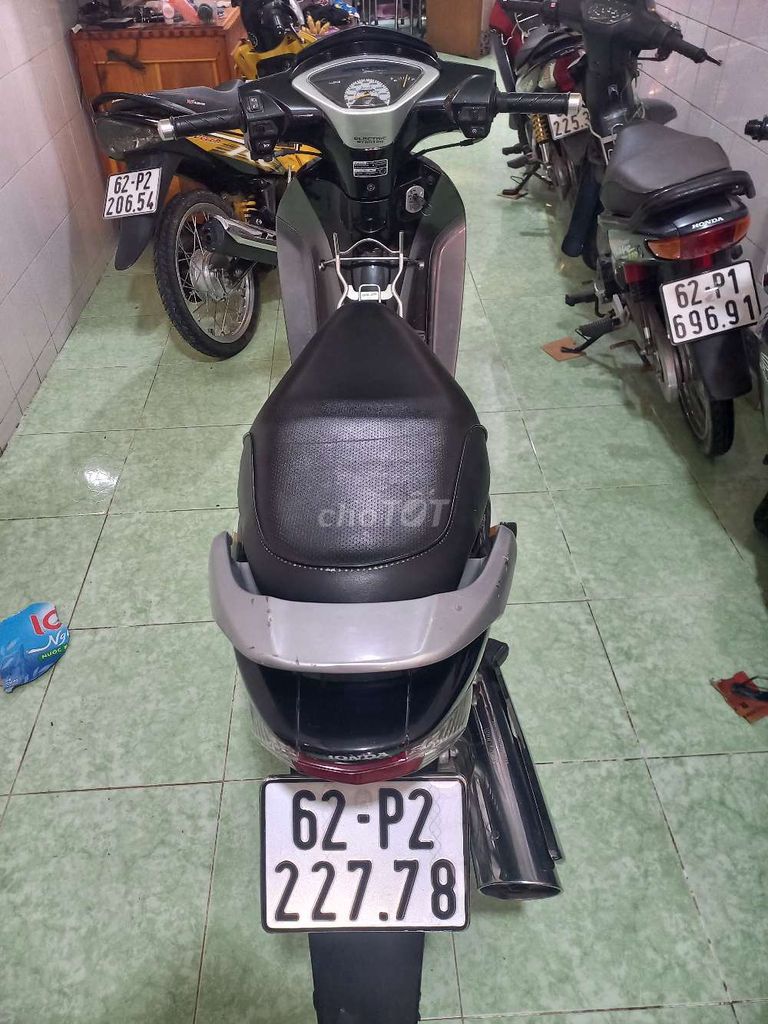 bán neo 2007 đã dọn full xe. Mua bán Xe máy tại Huyện Đức Hòa Long An được đăng bởi nguyễn duy khoa hình 1