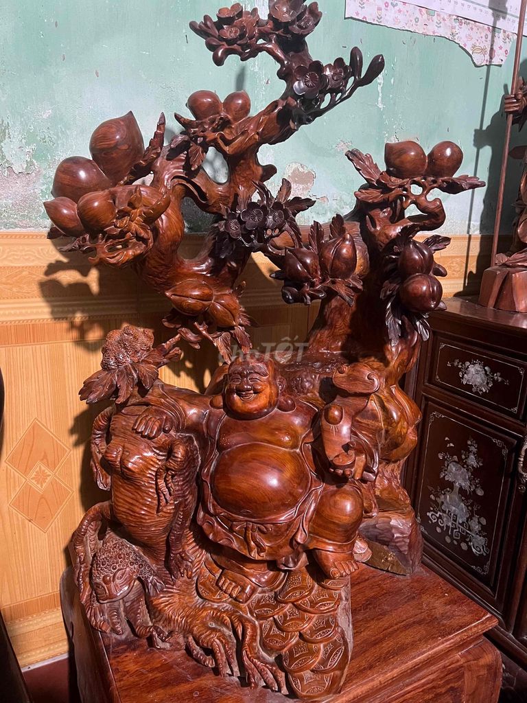 Tượng gỗ màu Nâu. Mua bán Đồ sưu tầm, đồ cổ tại Huyện Cẩm Giàng Hải Dương được đăng bởi Locnguyen hình 1