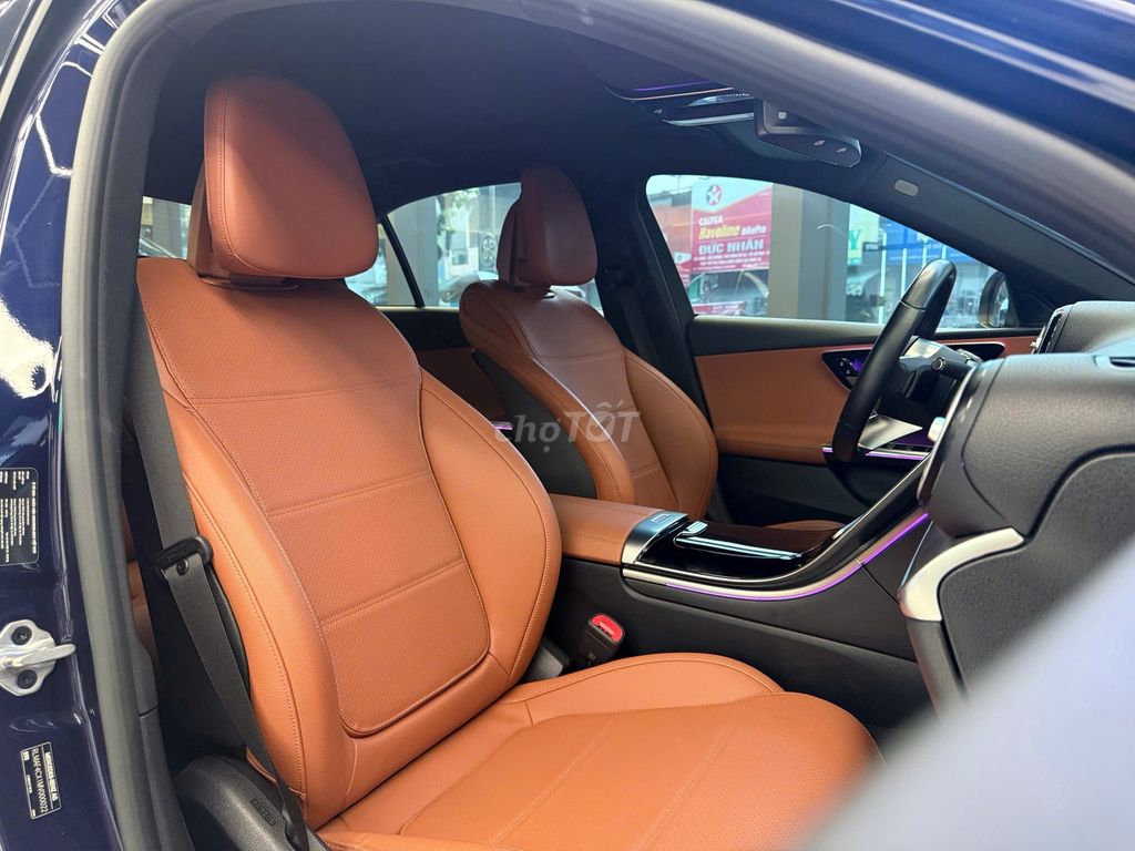 Mercedes C Class 2022 C200 Avantgarde siêu lướt. Mua bán Ô tô tại Quận Tân Bình Tp Hồ Chí Minh được đăng bởi Nguyễn Tấn Nguyên Phong hình 10