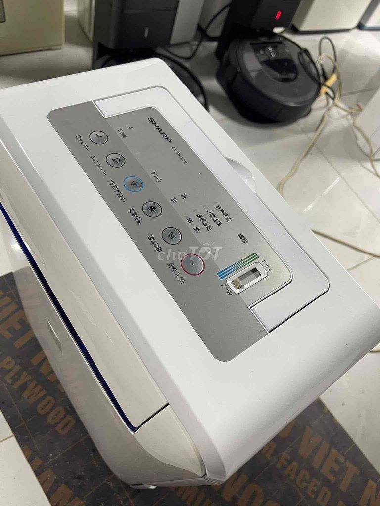 Máy hút ẩm Sharp Nhật Bản 110V. Mua bán Nội thất, đồ gia dụng khác tại Huyện Đan Phượng Hà Nội được đăng bởi punk hình 1