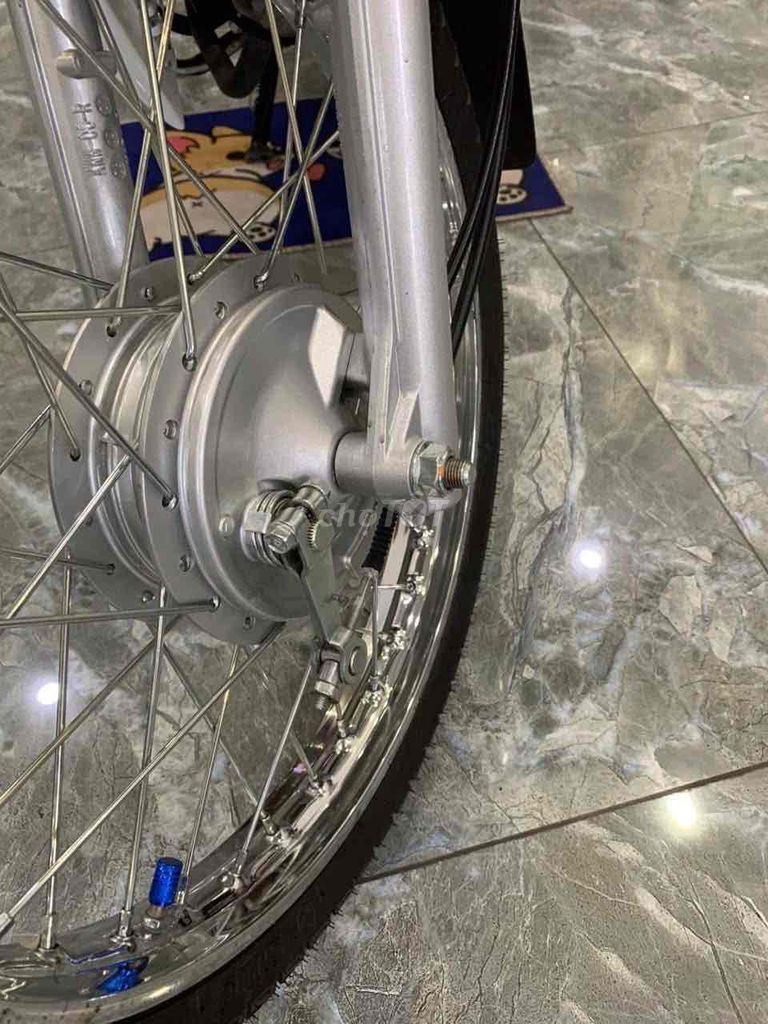 Xe máy 50cc màu Trắng 2500km. Mua bán Xe máy tại Quận Bình Tân Tp Hồ Chí Minh được đăng bởi Cửa hàng xe Đức Mạnh hình 4