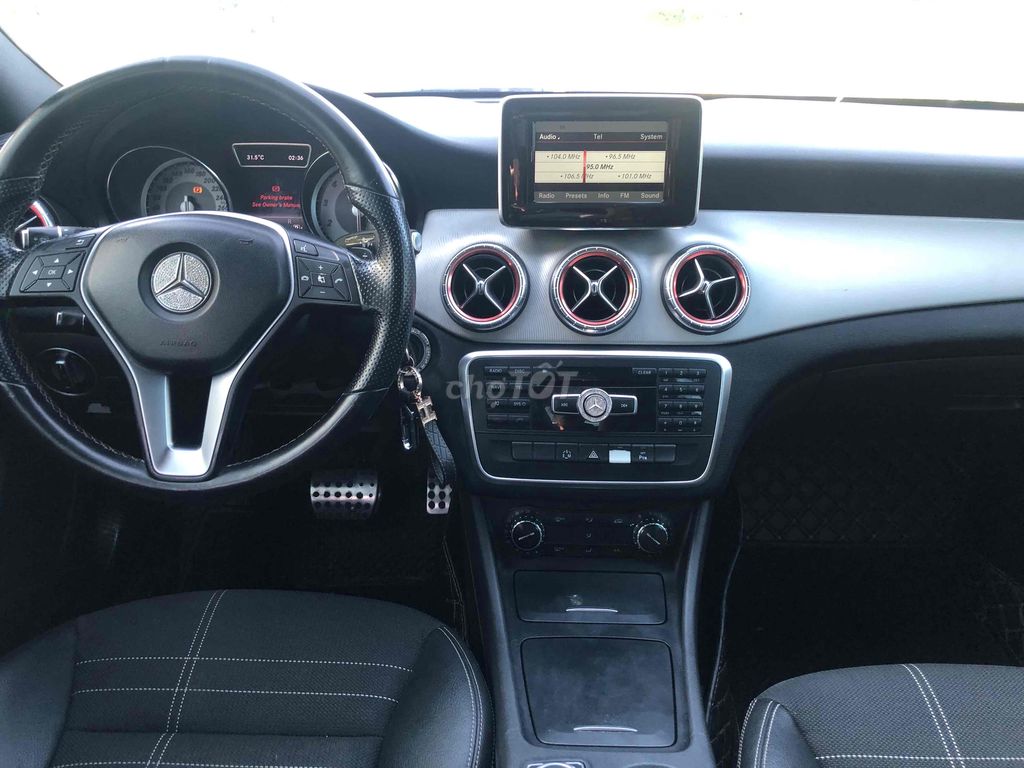 Mercedes Benz CLA Class 2014 CLA 200 - 96000 km. Mua bán Ô tô tại Thành phố Nha Trang Khánh Hòa được đăng bởi Ô TÔ KHÁNH HOÀ hình 6