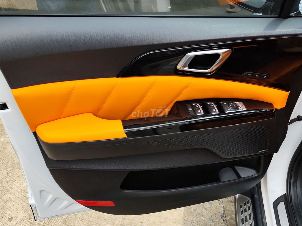 Kia Carnival 2023 Signature 2.2D - 27500 km. Mua bán Ô tô tại Quận 12 Tp Hồ Chí Minh được đăng bởi Xe Đẹp Minh Khôi hình 9