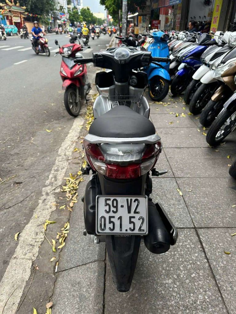 Suzuki impul Fi 2016 mới 90% biển số thành phố. Mua bán Xe máy tại Quận Tân Phú Tp Hồ Chí Minh được đăng bởi Tuanduy hình 2