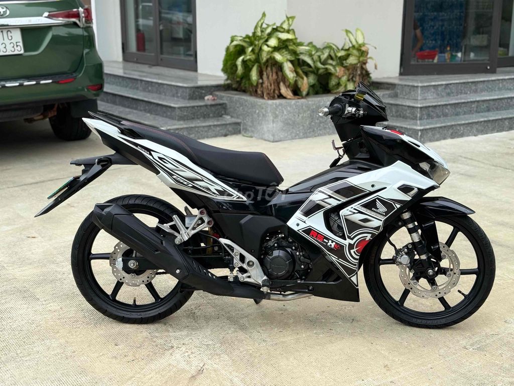 Honda Winner V3 Smartkey  máy zin Full đồ chơi. Mua bán Xe máy tại Quận Cẩm Lệ Đà Nẵng được đăng bởi Xe Máy Đức Vũ 658 Trần Cao Vân hình 1