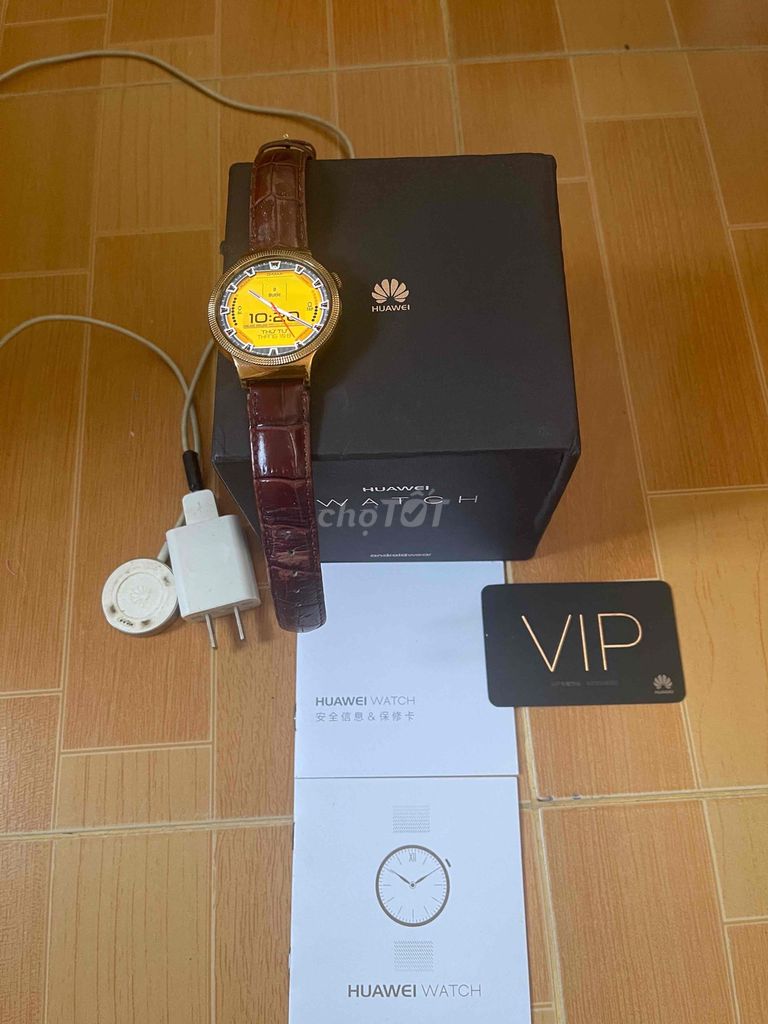 Bán Huawei Watch Gold 22k Elegant. Mua bán Đồng hồ tại Thành phố Qui Nhơn Bình Định được đăng bởi L H P hình 1
