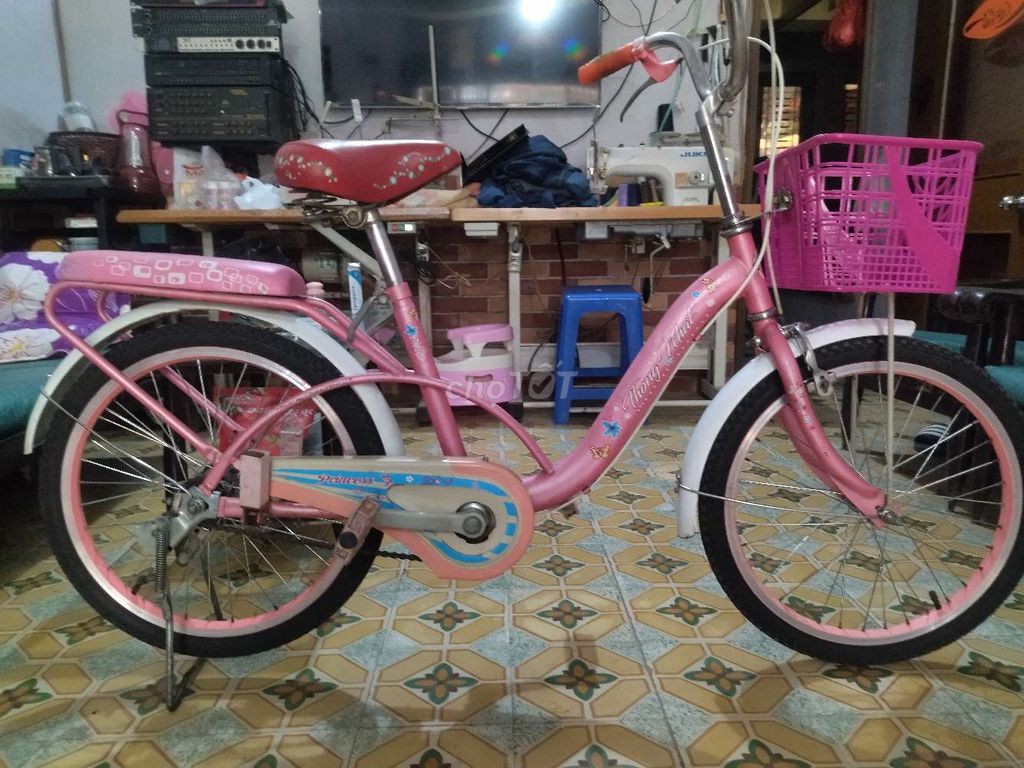 2xe Mini thống nhất 20inch 900k, và 600k khá mới. Mua bán Xe đạp tại Quận Hà Đông Hà Nội được đăng bởi Anh Tiến hình 8