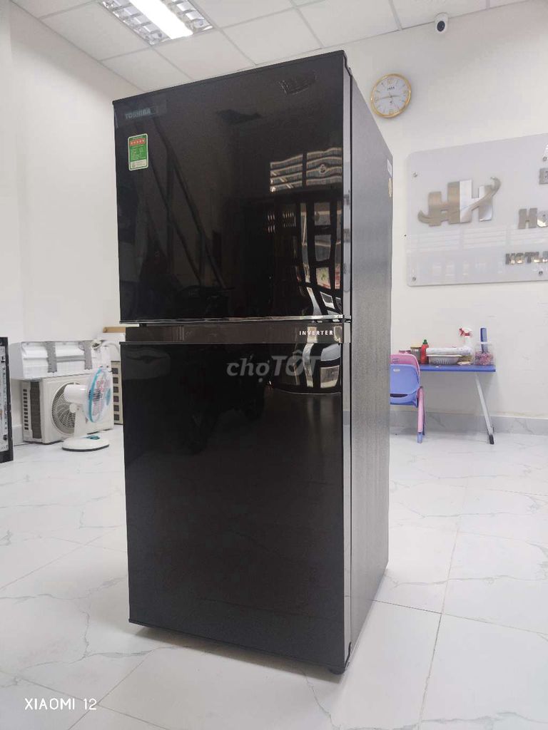 Tủ lạnh Toshiba 180 lít inverter HJ123TO