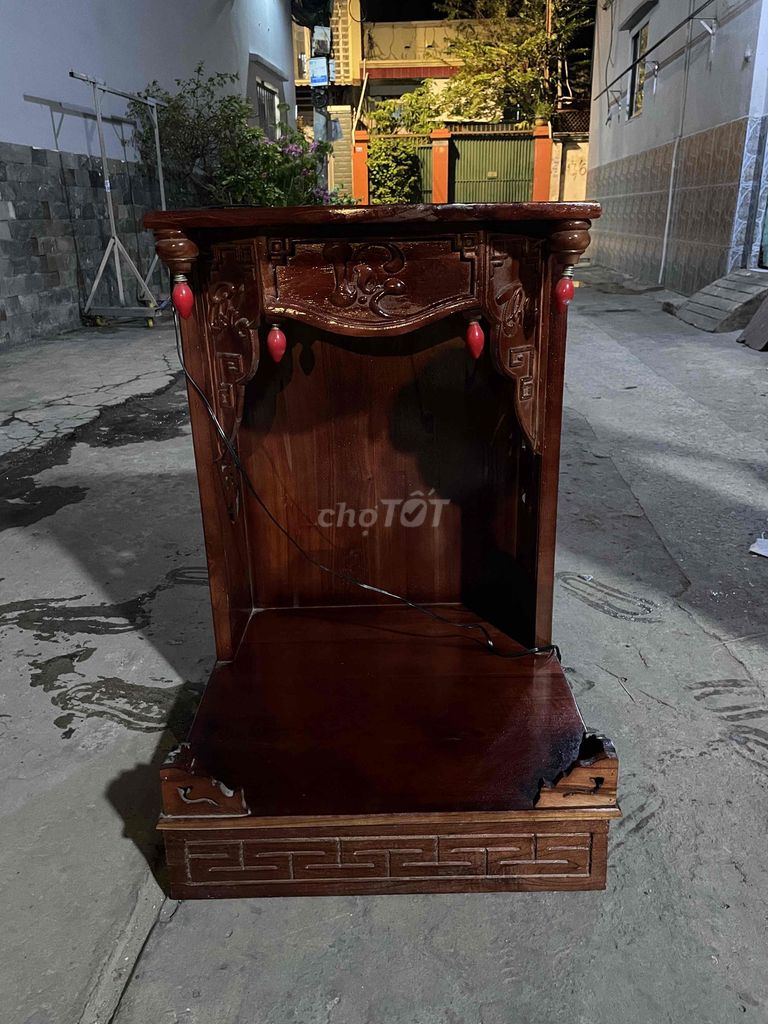 Bàn thờ Thần Tài Gỗ tự nhiên Nâu đỏ 68x50x48cm. Mua bán Nội thất, đồ gia dụng khác tại Quận 12 Tp Hồ Chí Minh được đăng bởi mua bán đồ cũ hình 1