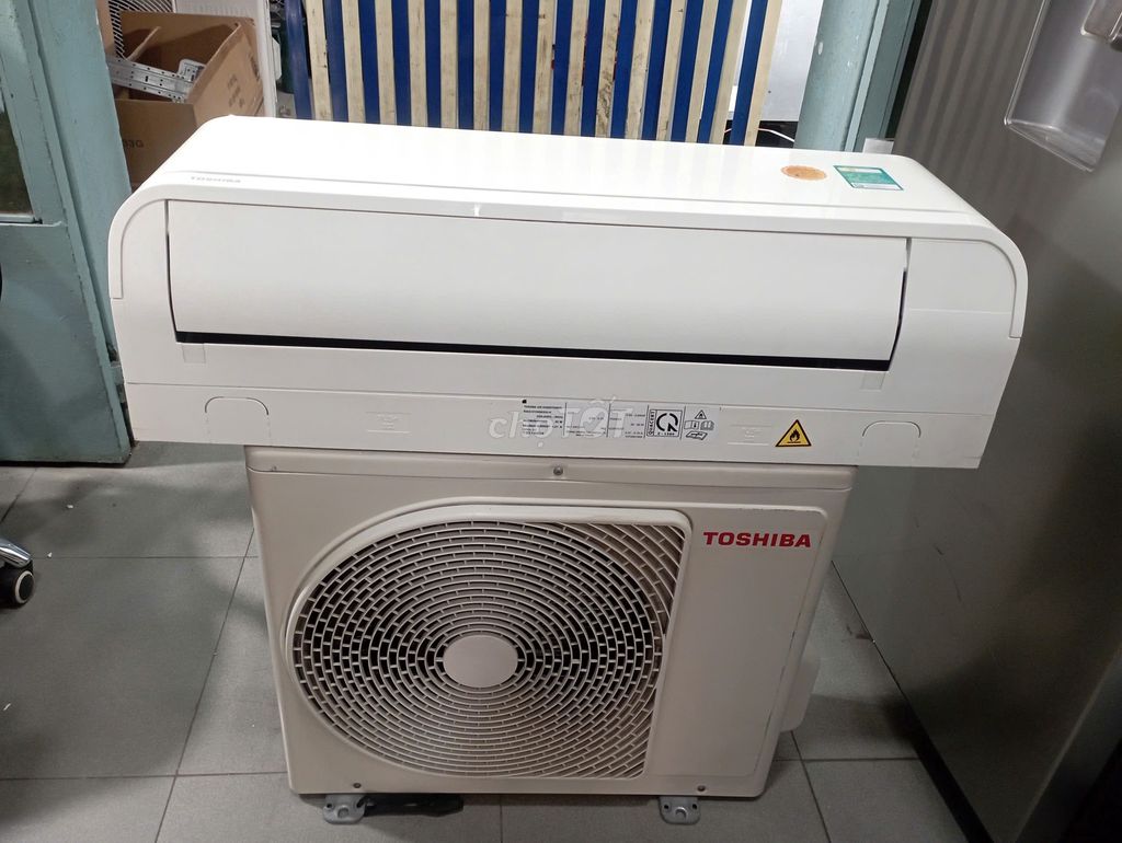 Máy lạnh Toshiba 1HP RAS-H10QKSG-V bao công lắp. Mua bán Máy lạnh, điều hoà tại Quận 1 Tp Hồ Chí Minh được đăng bởi QUANG PHÁT hình 1