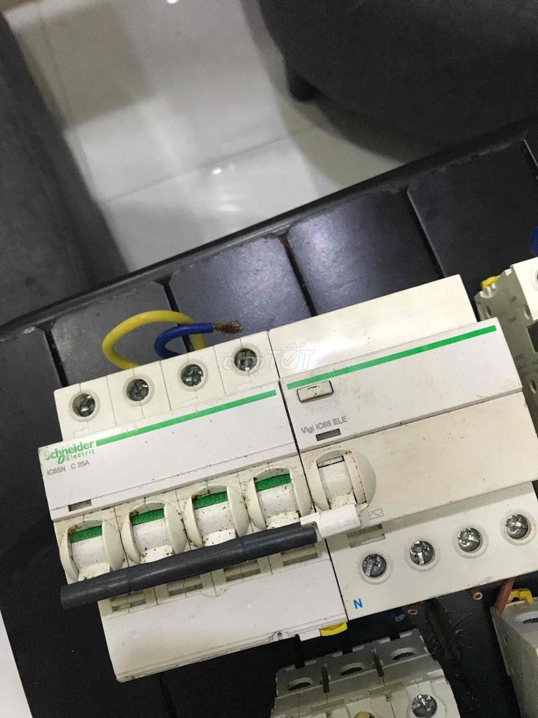 Thiết bị điện Schneider IC60N C25A 5 món 600k. Mua bán Nội thất, đồ gia dụng khác tại Quận 11 Tp Hồ Chí Minh được đăng bởi MINH KHÔI hình 1