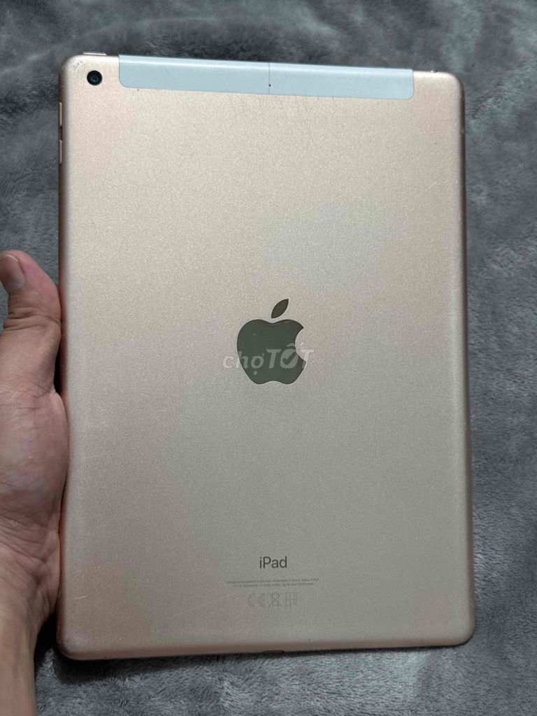 Apple iPad (thế hệ 6) 128GB wifi + 4G màu gold. Mua bán Máy tính bảng tại Thành phố Vĩnh Long Vĩnh Long được đăng bởi Duy Kha MOBILE hình 1