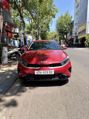 KIA K3 2022 1.6AT Luxury