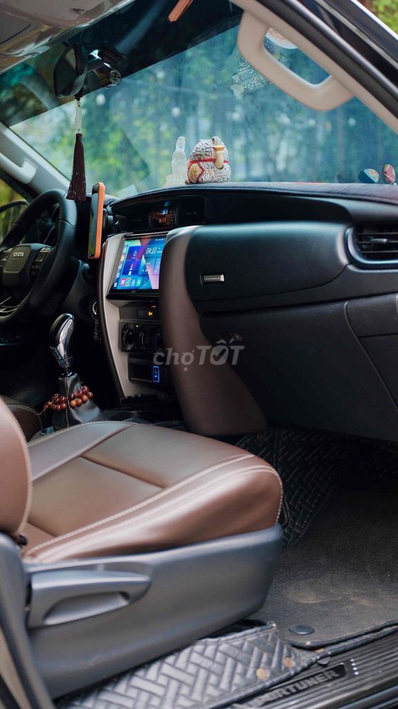 Toyota Fortuner sx 2019 - đk: 2020 Đen 244.000 km. Mua bán Ô tô tại Huyện Bình Chánh Tp Hồ Chí Minh được đăng bởi Phong Nguyễn hình 4