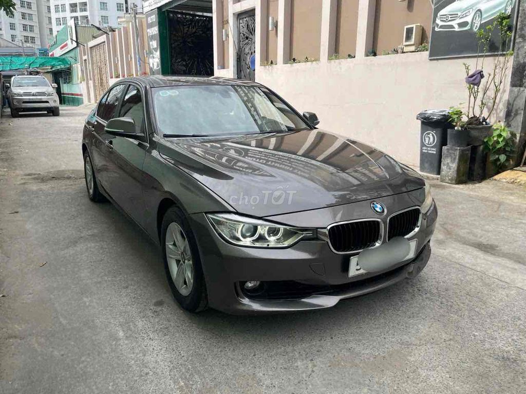 BMW 320i sx 2014