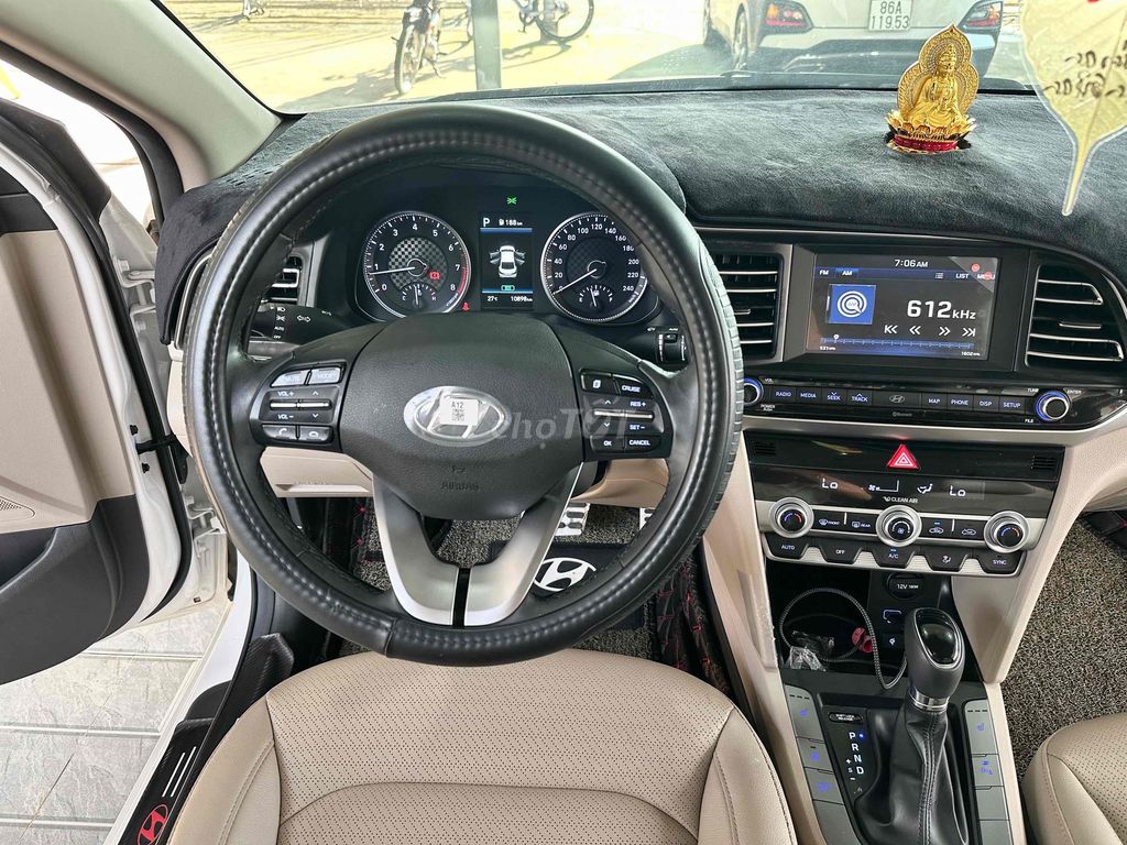Elantra 2022 2.0 AT - 10000Km Siêu Mới. Mua bán Ô tô tại Huyện Bắc Tân Uyên Bình Dương được đăng bởi Ô Tô Quân Bồ Bình Dương hình 13