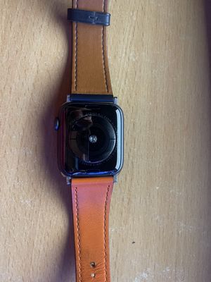 Apple Watch seri 4 chính hãng, size 44mm, có sạc