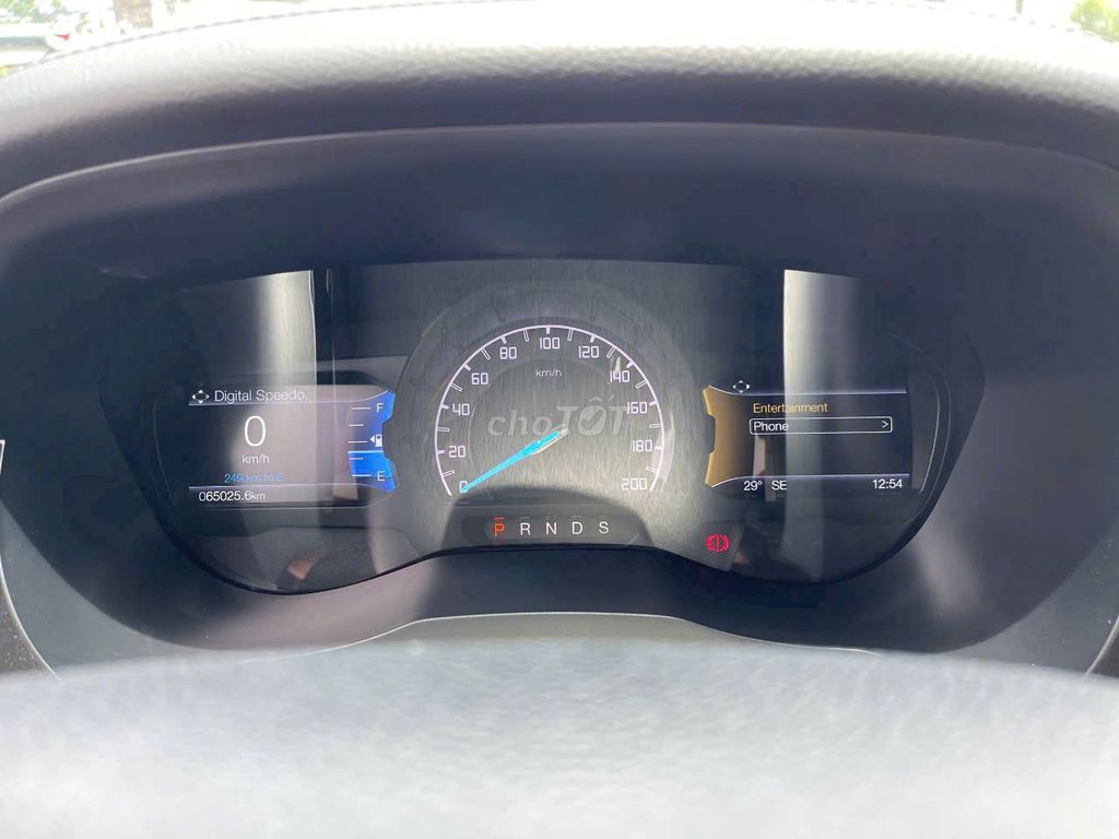 Ford Everest 2019 Titanium 1 cầu - 65000 km. Mua bán Ô tô tại Quận 3 Tp Hồ Chí Minh được đăng bởi  Sài Gòn Ford Used Car hình 7