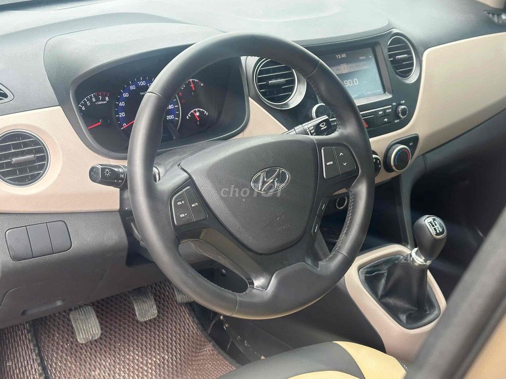 Hyundai Grand i10 2020 Sedan 1.2 MT - 82000 km. Mua bán Ô tô tại Quận Hoàng Mai Hà Nội được đăng bởi A công hình 8